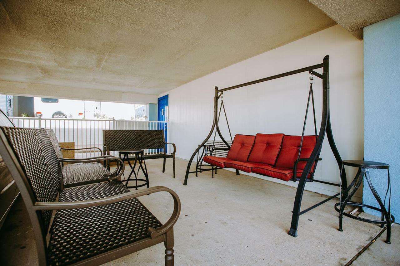 Scottish Inn & Suites - Kemah Boardwalk Ngoại thất bức ảnh